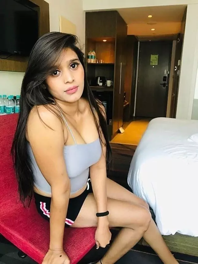 कॉल गर्ल्स सर्विस  नवाबगंज